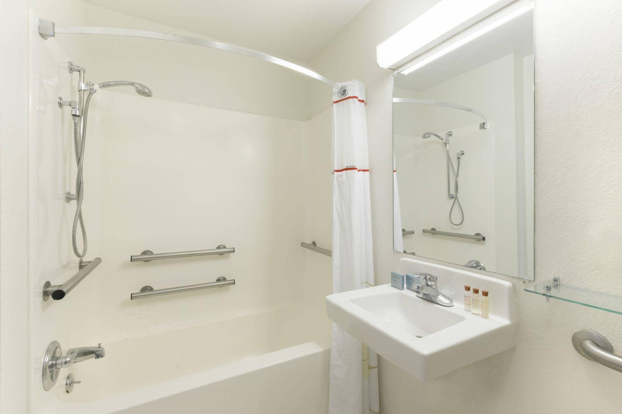 Mainstay Suites Louisville Jeffersontown מראה חיצוני תמונה